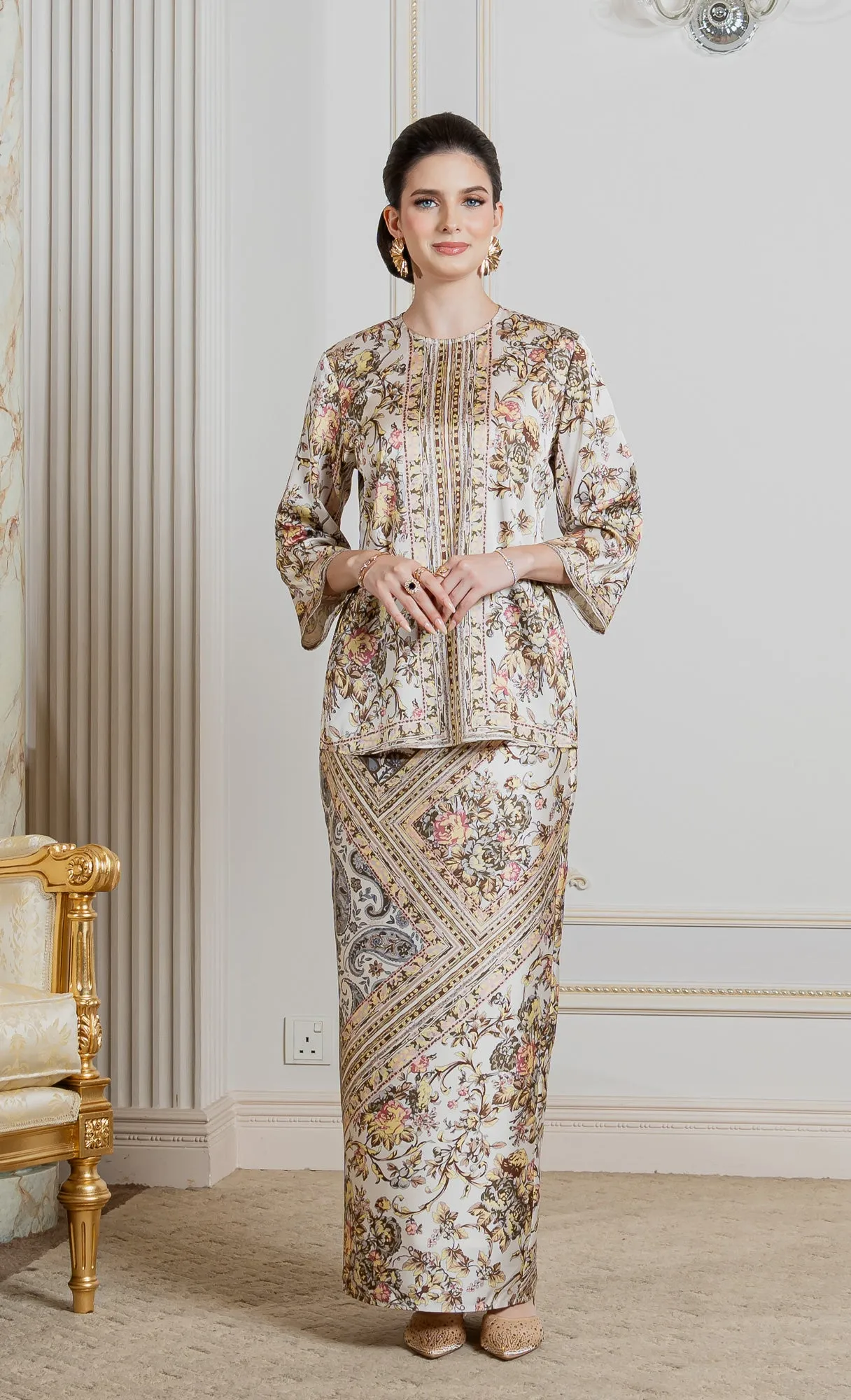 Fiore Kurung Kedah in Bronze Yellow