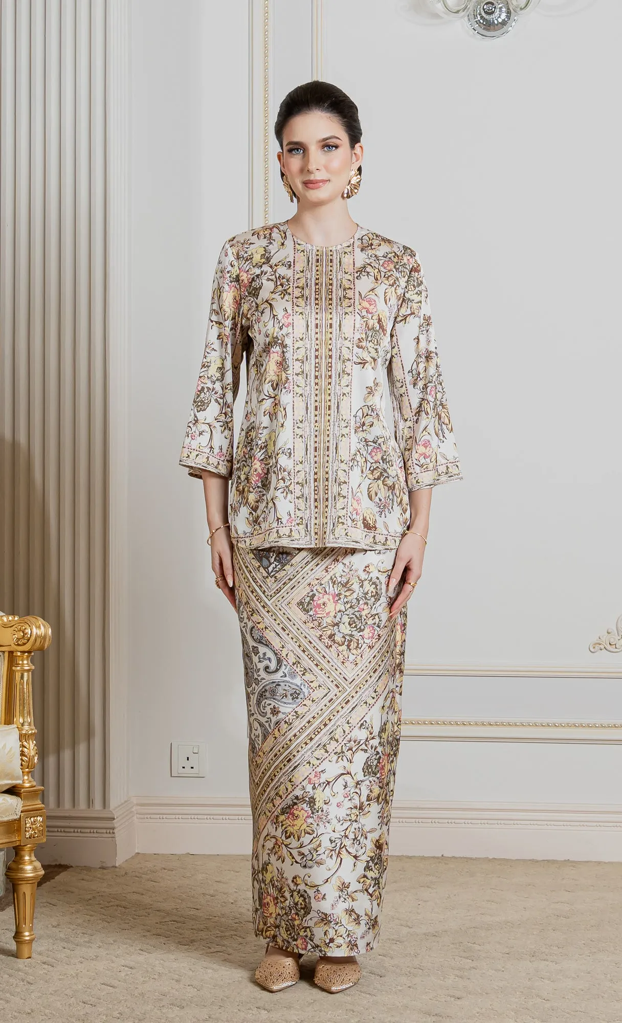 Fiore Kurung Kedah in Bronze Yellow