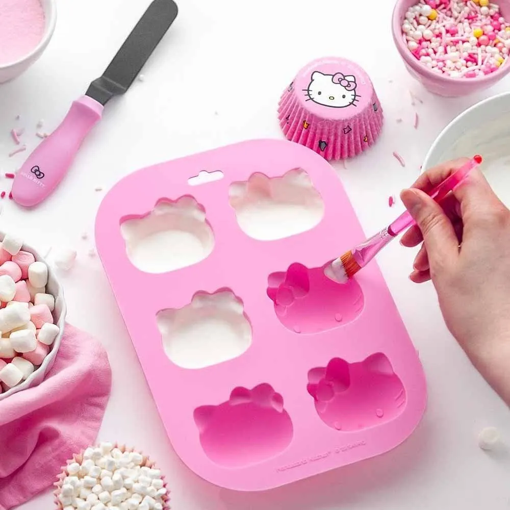 Hello Kitty Make Your Own Hot Cocoa Bombs Set