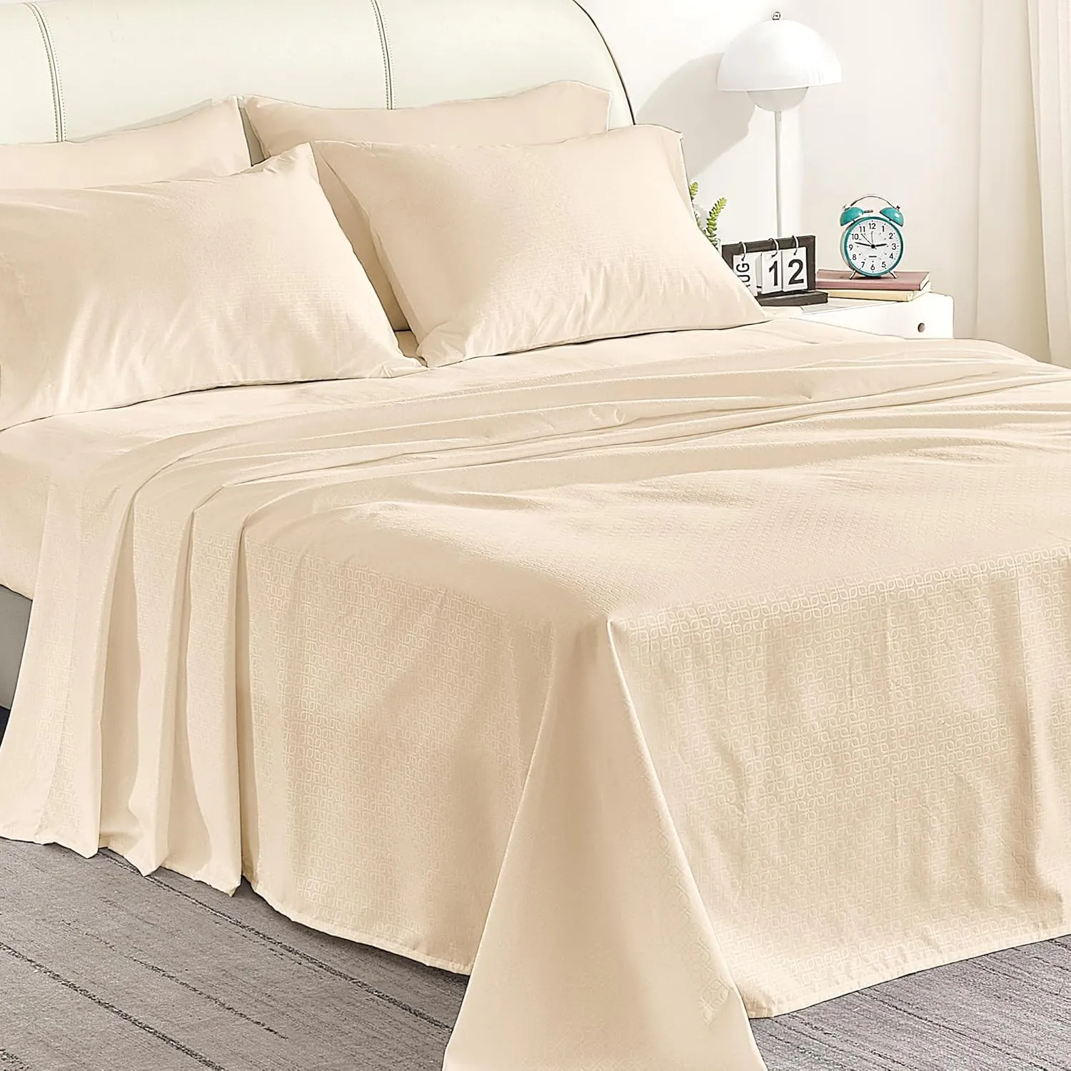 Luxury Hotel Embossed Sheets Set with Pillowcase