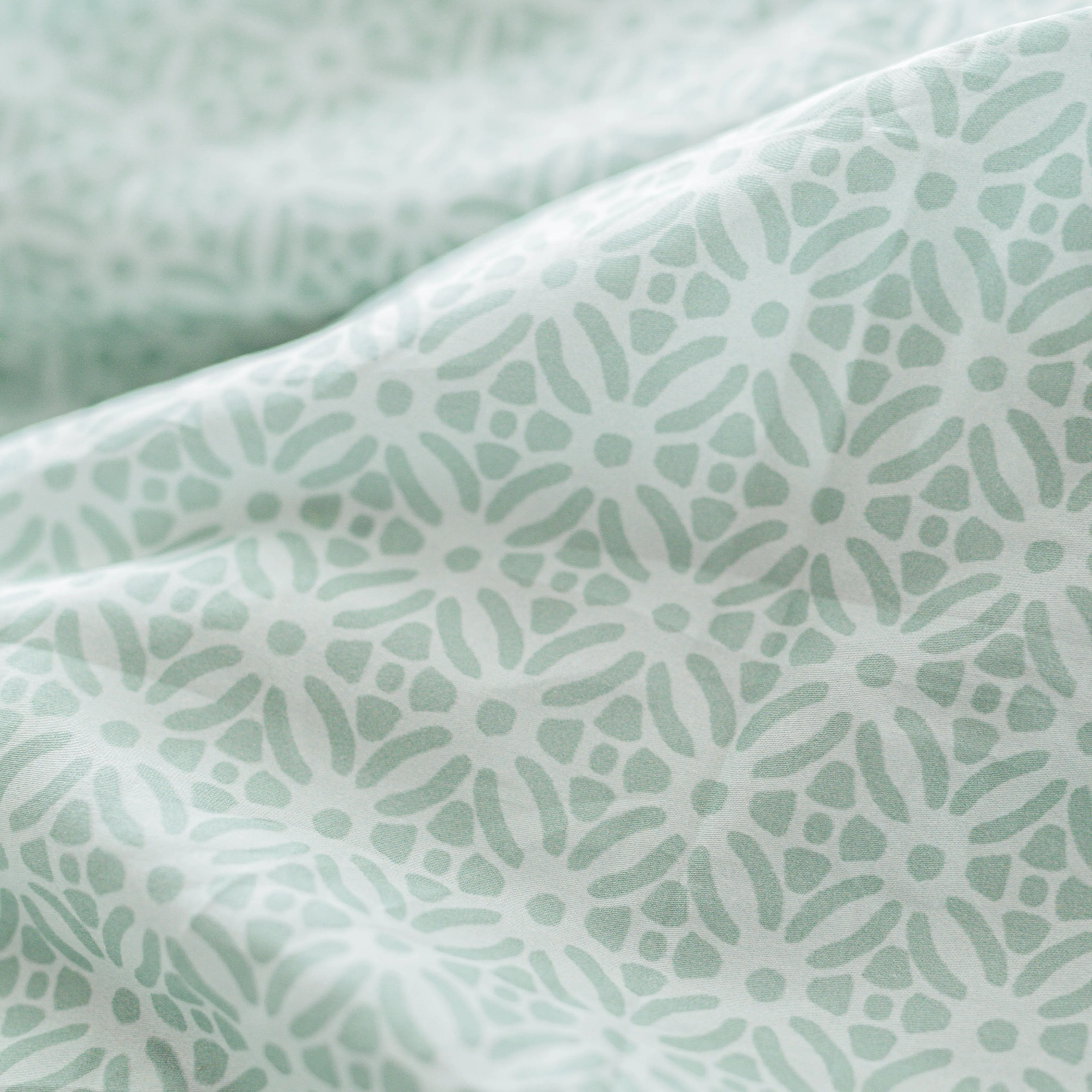 Organic Prague™ Patterned Bed Sheets