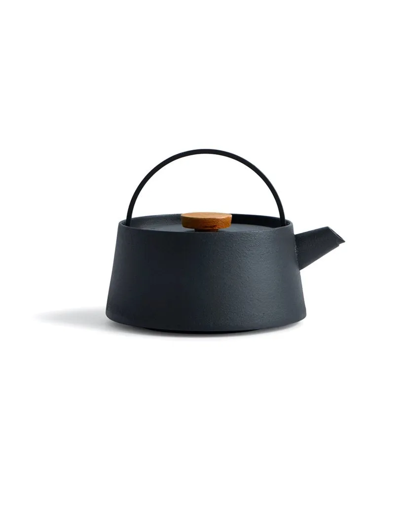 Tetu Cast Iron Kettle