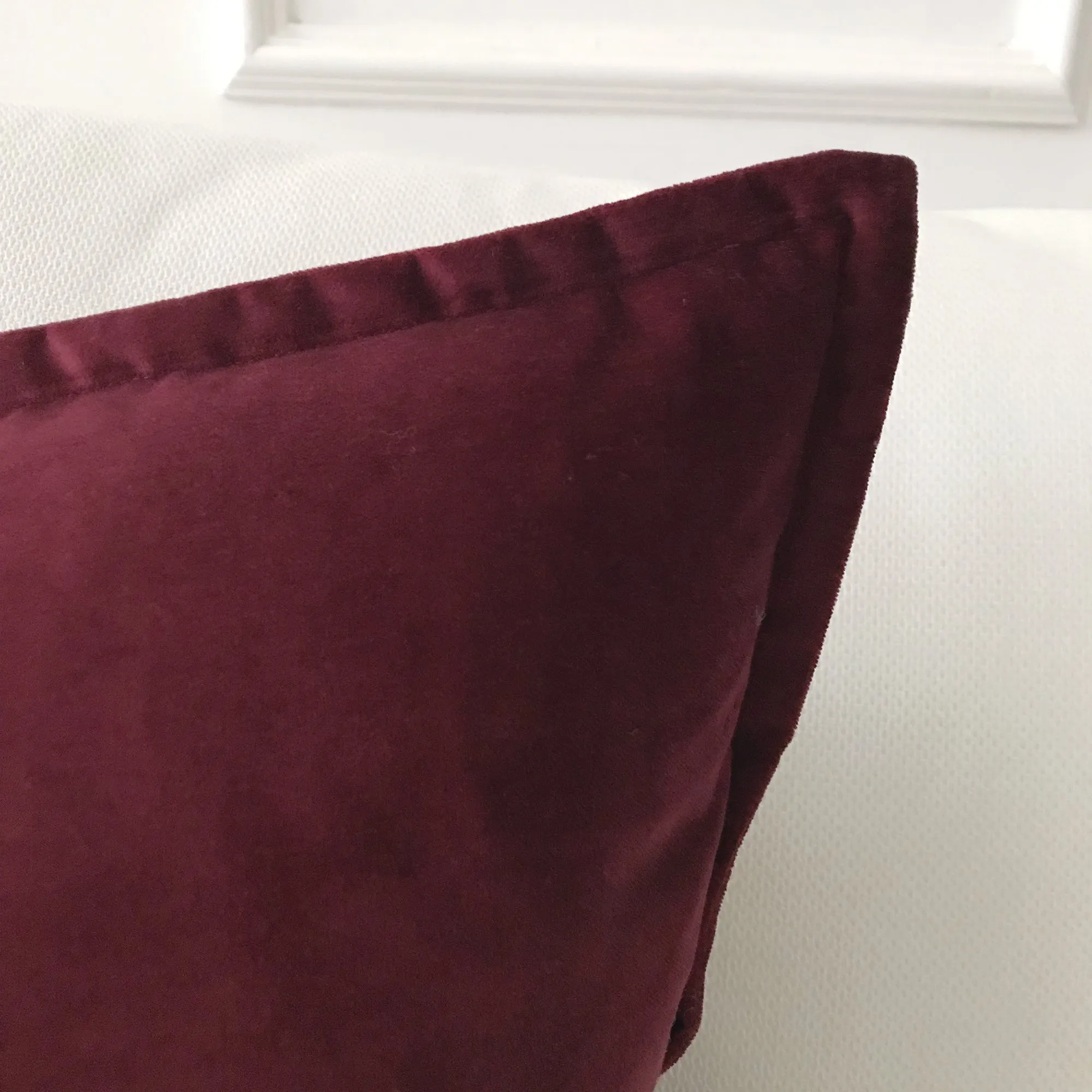 Velvet Standard Sham 20x27 in Burgundy